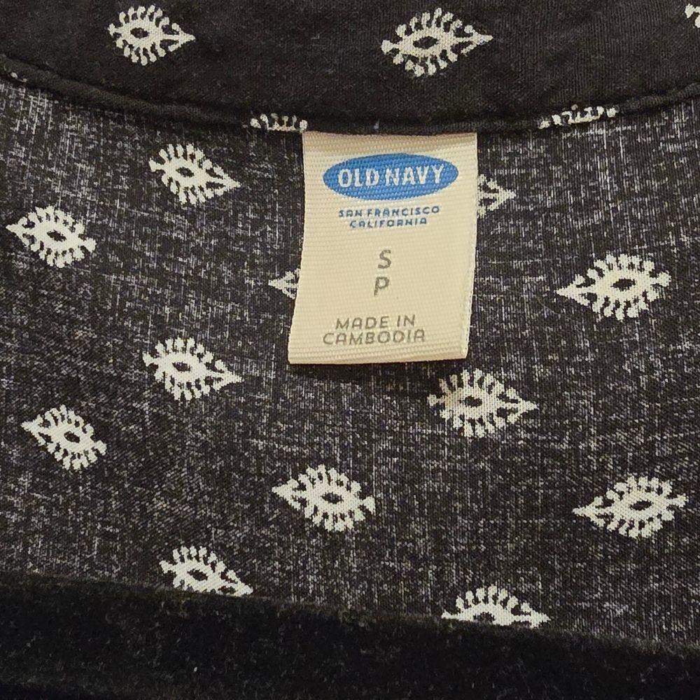 Women's Old Navy Black & White Yoke Print Lace Up Shift Dress, Size SP - Picture 3 of 3